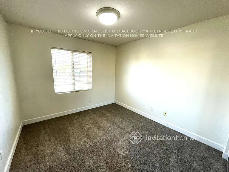 5134 Rowe Dr — Photo 8