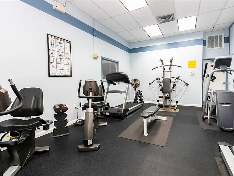 400 Island Way #212 — Photo 43