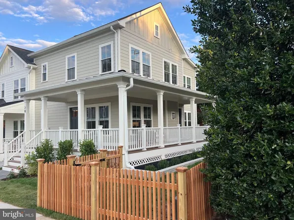 28 W Chapman St, Alexandria, VA 22301