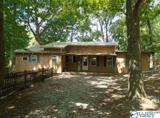 71 Signal Point Dr, Guntersville, AL 35976