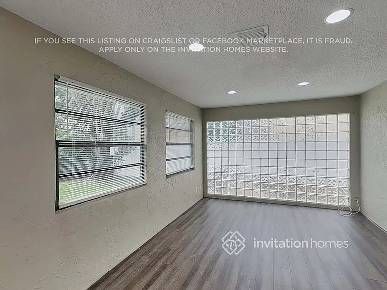 17745 Woodview Ter — Photo 5
