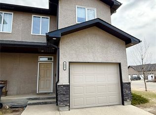 602 Barber Cres, Weyburn, SK S4H0M9