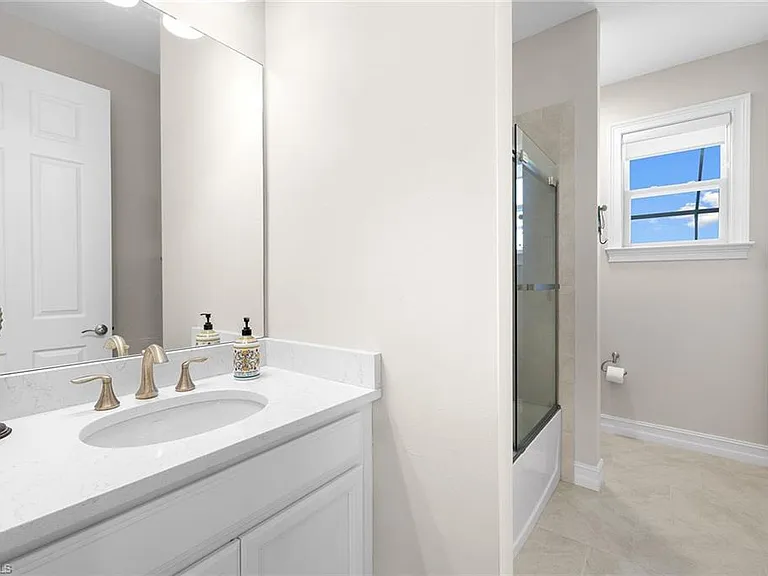 18713 Lake Hammock Dr — Photo 22