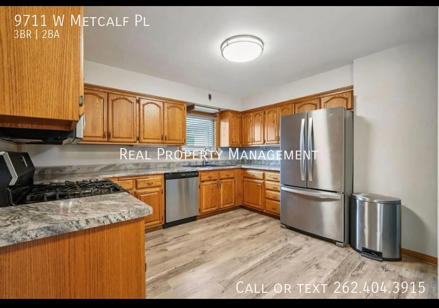 Spacious Living at 9711 W. Metcalf Place | 3 Bedrooms, 2 Bathrooms, and Room to Feel at Home! — Photo 2
