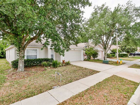 3rd image of 235 Dahoon Holly Dr