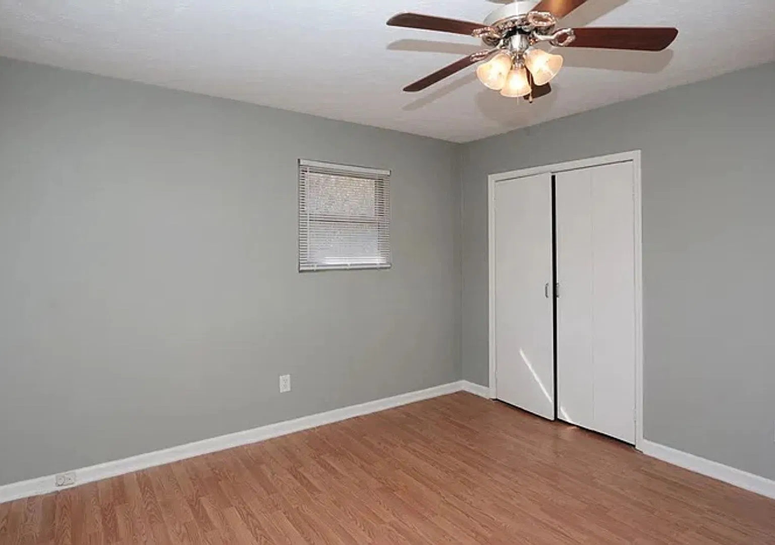 Room in 3 Bedroom Home in Atlanta — Photo 4