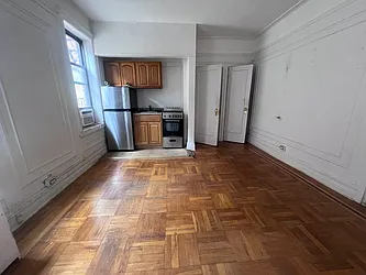 24 Cooper Street, #7A