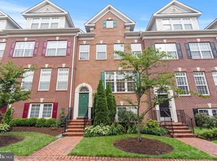 2143 Red Vine Dr, Vienna, VA 22182