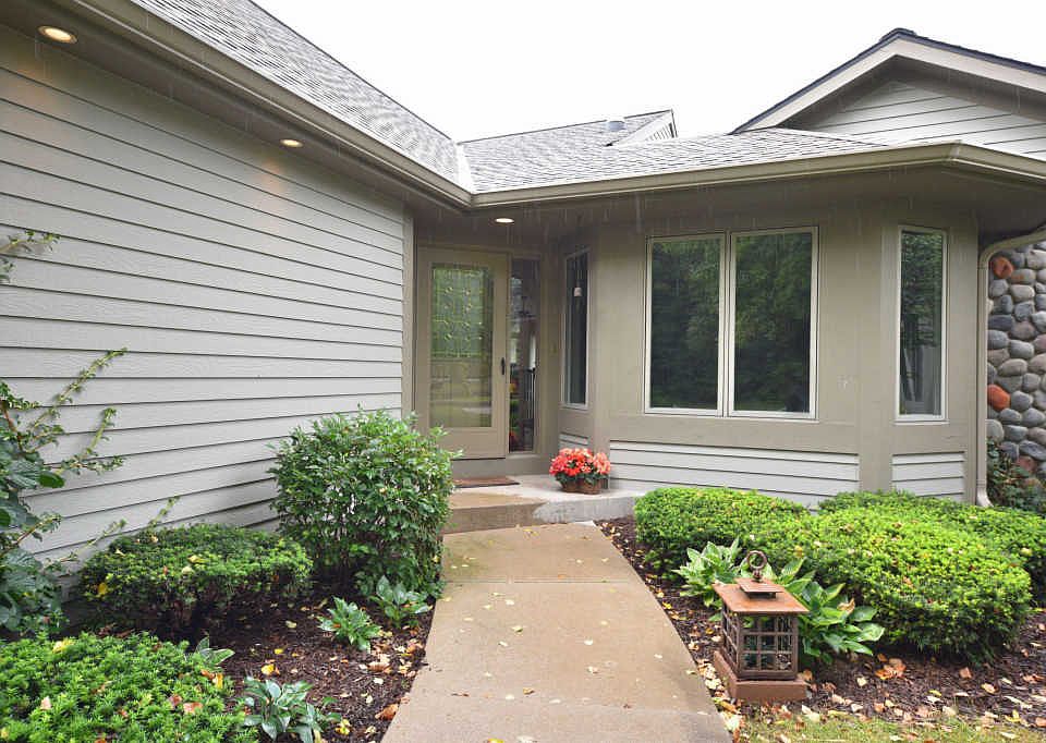 1st image of 501 White Oak Trl