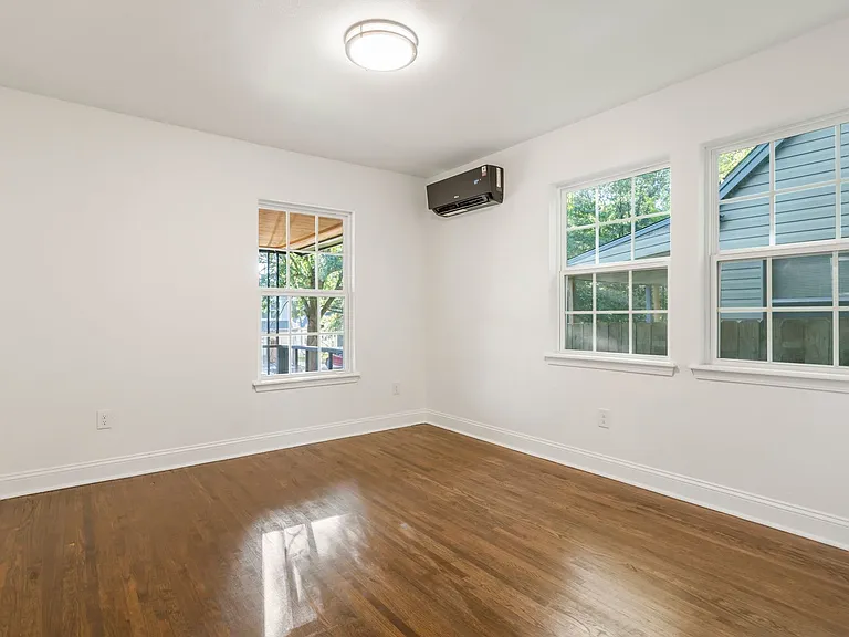 1166 N Boston Pl — Photo 12