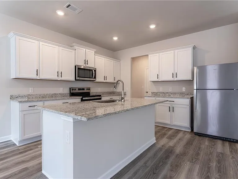 4129 Oakwood Terrace Ct — Photo 10