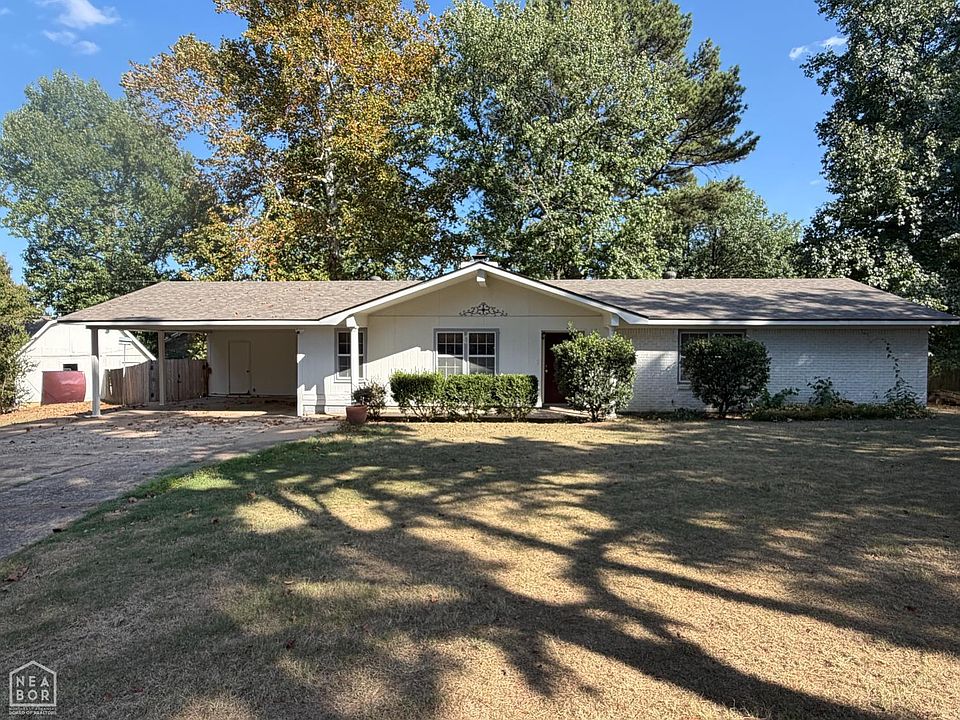 1st image of 909 Sycamore Cv