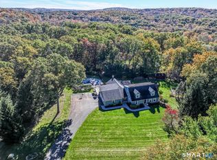 104 Pepper Tree Hill Ln, Southbury, CT 06488
