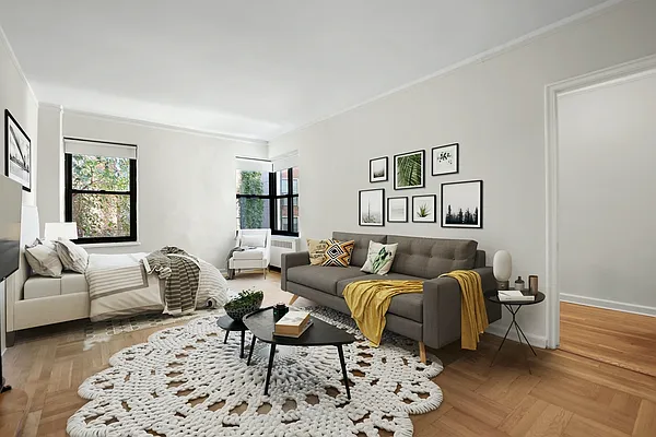 Rented by Stonehenge NYC LLC | media 10