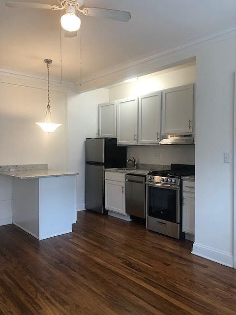 Studio Kitchen