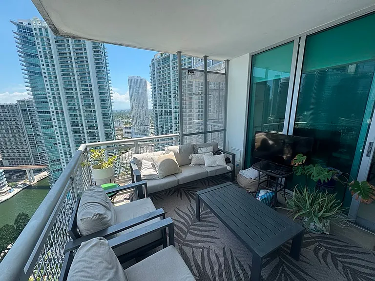 350 S Miami Ave #3304-1 — Photo 8