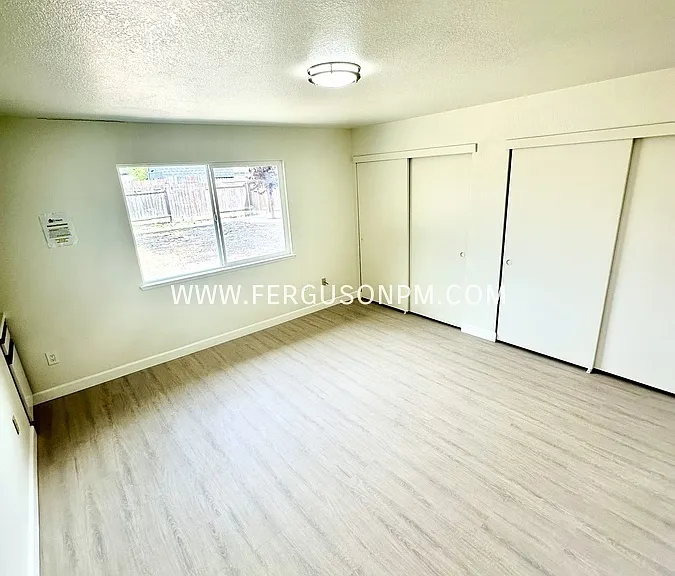 1320 Anna St — Photo 12