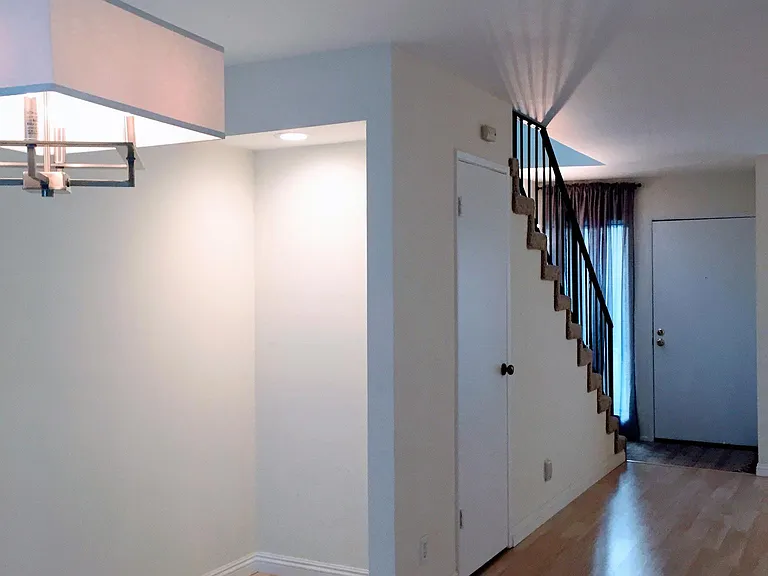1st floor living and dining area