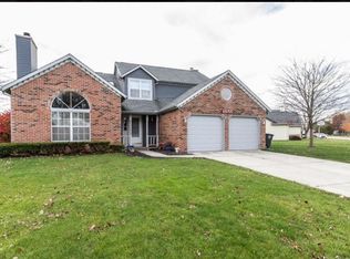 11155 Baywood Ln, Indianapolis, IN