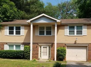 2207 Charlestown Rd, Clarksville, TN 37043