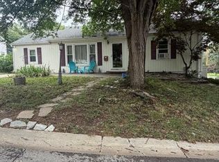 2701 Se Trl, Saint Joseph, MO 64506