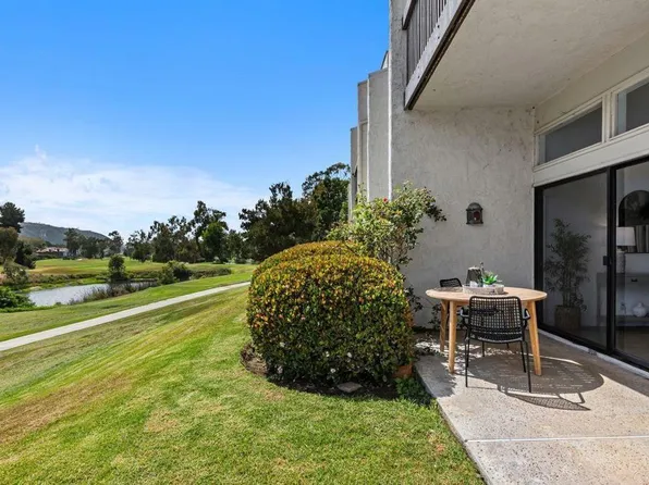 2505 Navarra Dr Unit 313, Carlsbad, CA 92009