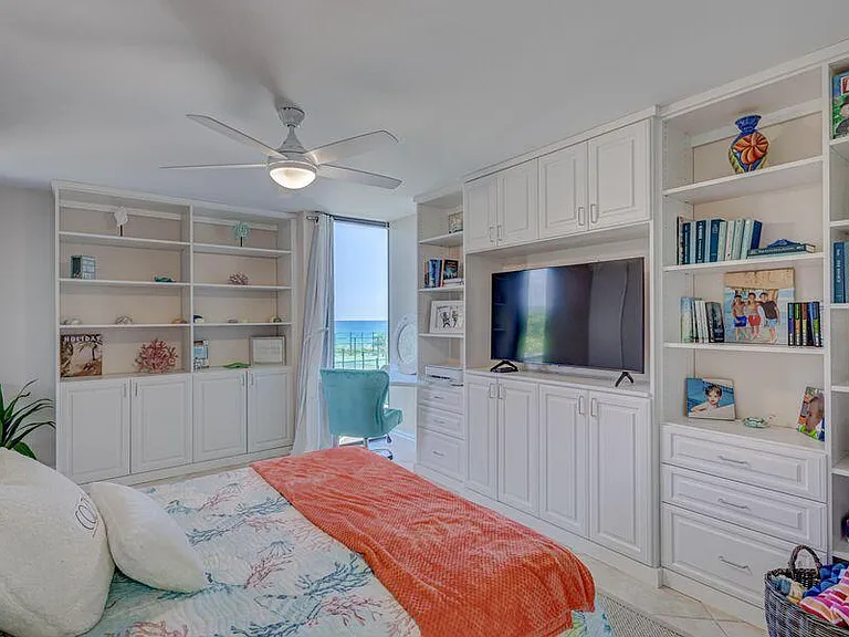 5550 N Ocean Dr #3C — Photo 16
