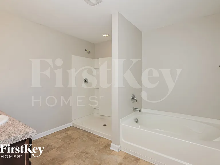 3186 SE Heritage Glen Dr — Photo 13