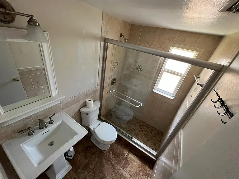 2909 Cedaridge Dr — Photo 18