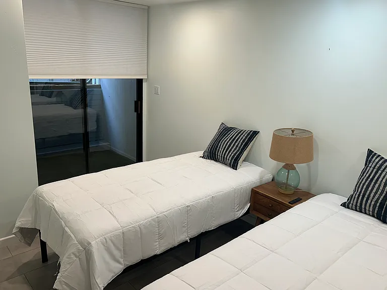 357 Playa Del Sur #3 — Photo 12