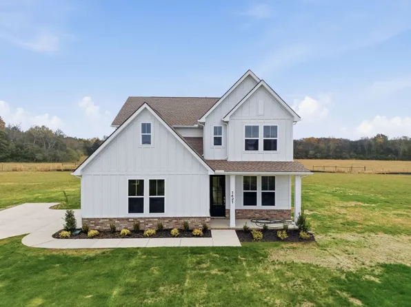 1421 Charles Dr, Chapel Hill, TN 37034