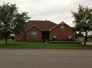 3401 Meadowhill Dr, Murfreesboro, TN 37130