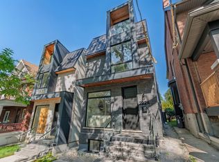 222 A Pearson Ave, Toronto, ON M6R 1G7