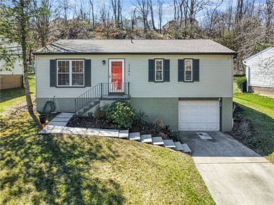 2242 Chapparal Dr, Pittsburgh, PA, 15239