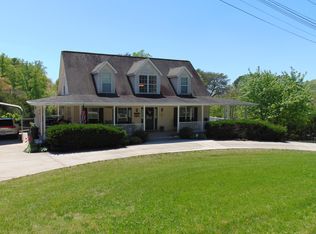 216 Lakeside Dr, Kingston, TN 37763