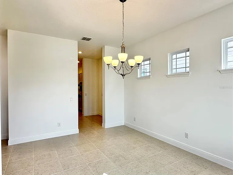 17552 Lake Star Rd — Photo 3