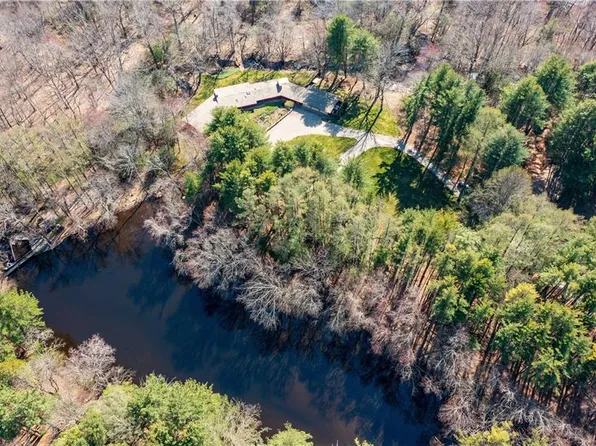 810 Frenchtown Rd, East Greenwich, RI 02818