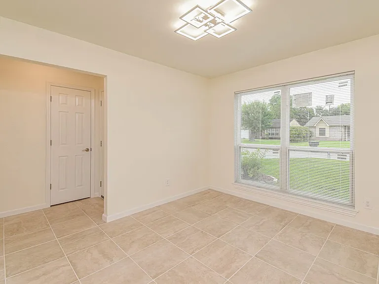 5003 Denoron Dr — Photo 15
