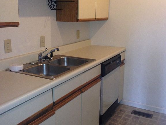 5th image of 9576 S Lakeridge Dr. #We Ii #169