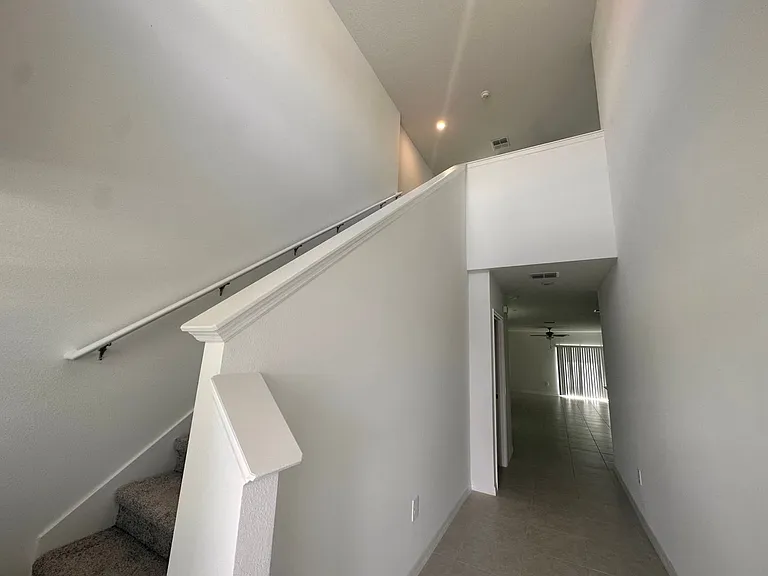 2276 Gatsby Ln — Photo 1