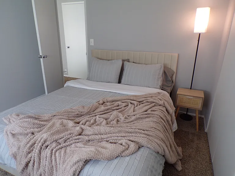 5102 SW 45th Ave — Photo 18