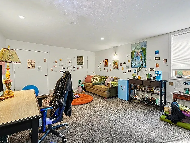 623 Marine St — Photo 16