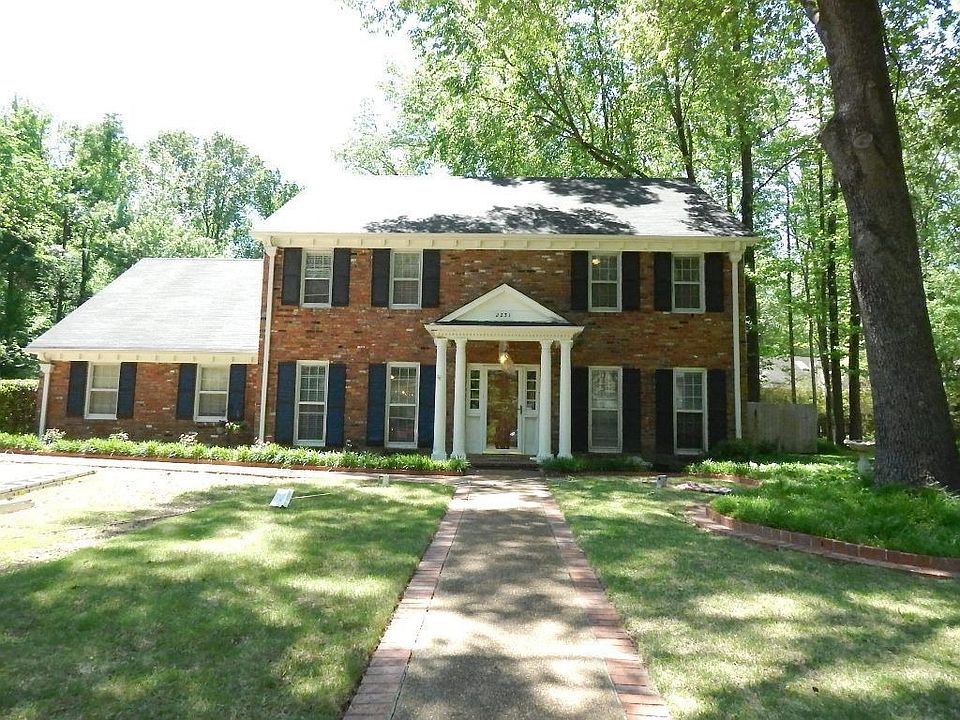 1st image of 2231 Woodside Dr
