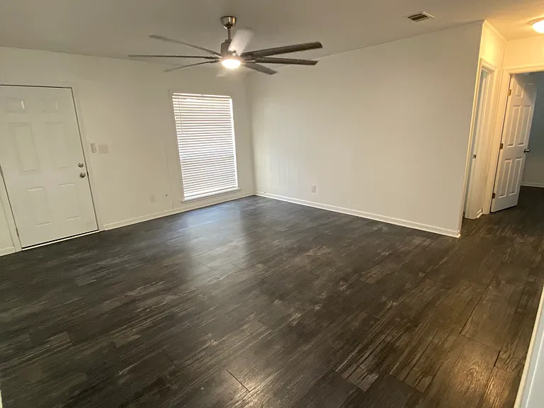 4743 Frontier Rd — Photo 10