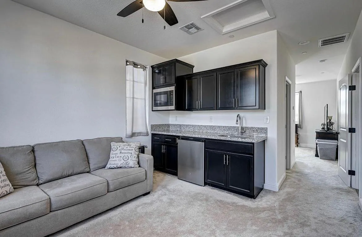 Rosilla Coast Ln, Rancho Cordova — Photo 2