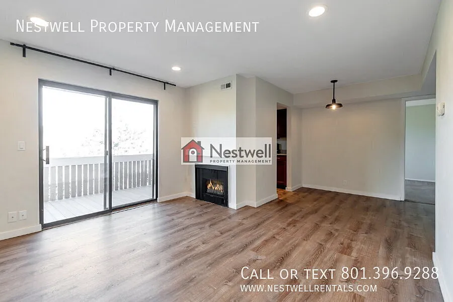 $500 off 1st Month's Rent - Upgraded Top-Floor Condo in Midvale — Photo 3