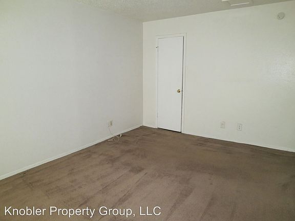 4th image of 3257 Carlisle St #155