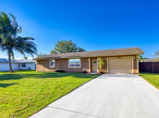 253 SW Starflower Avenue, Port Saint Lucie, FL 34953