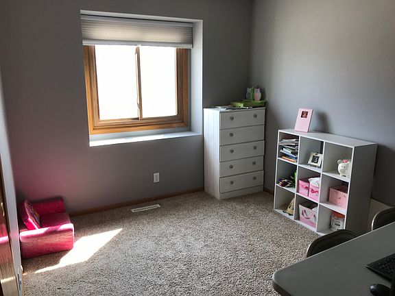 2nd image of 5114 N 126th St