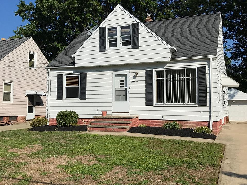 1st image of 25551 Drakefield Ave